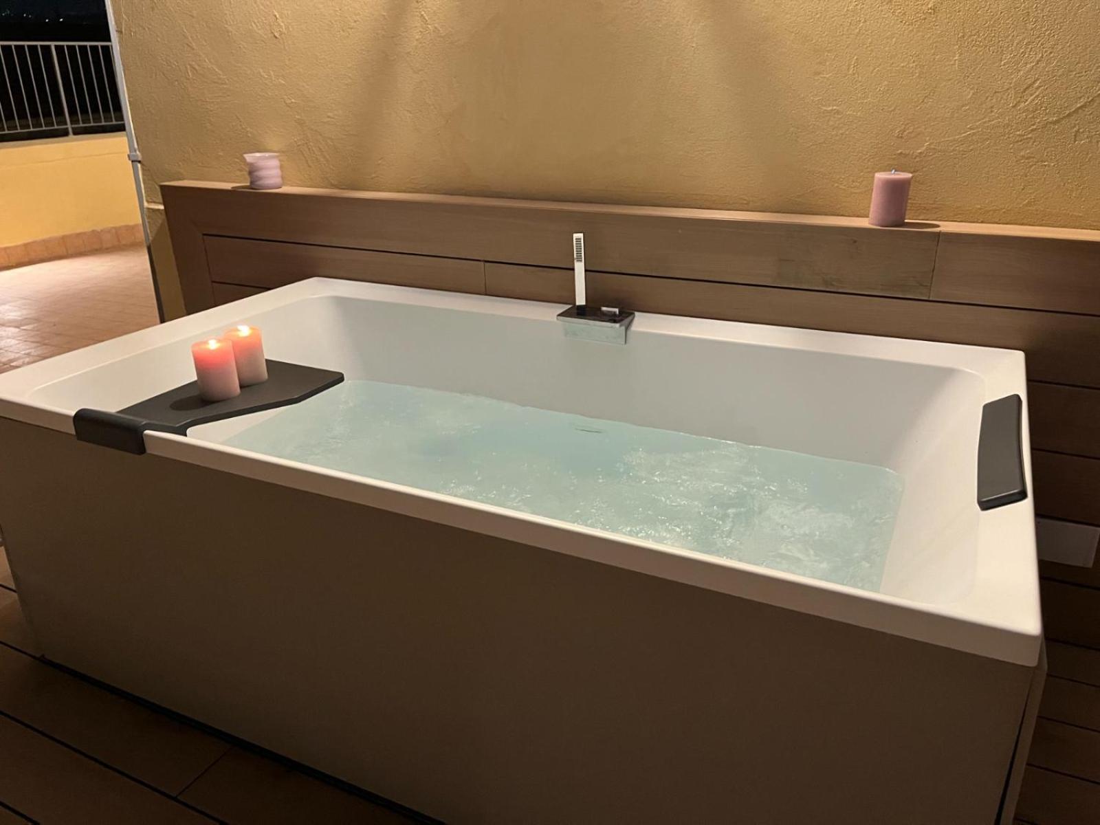 Daca Luxury Rooms Napoli Ngoại thất bức ảnh