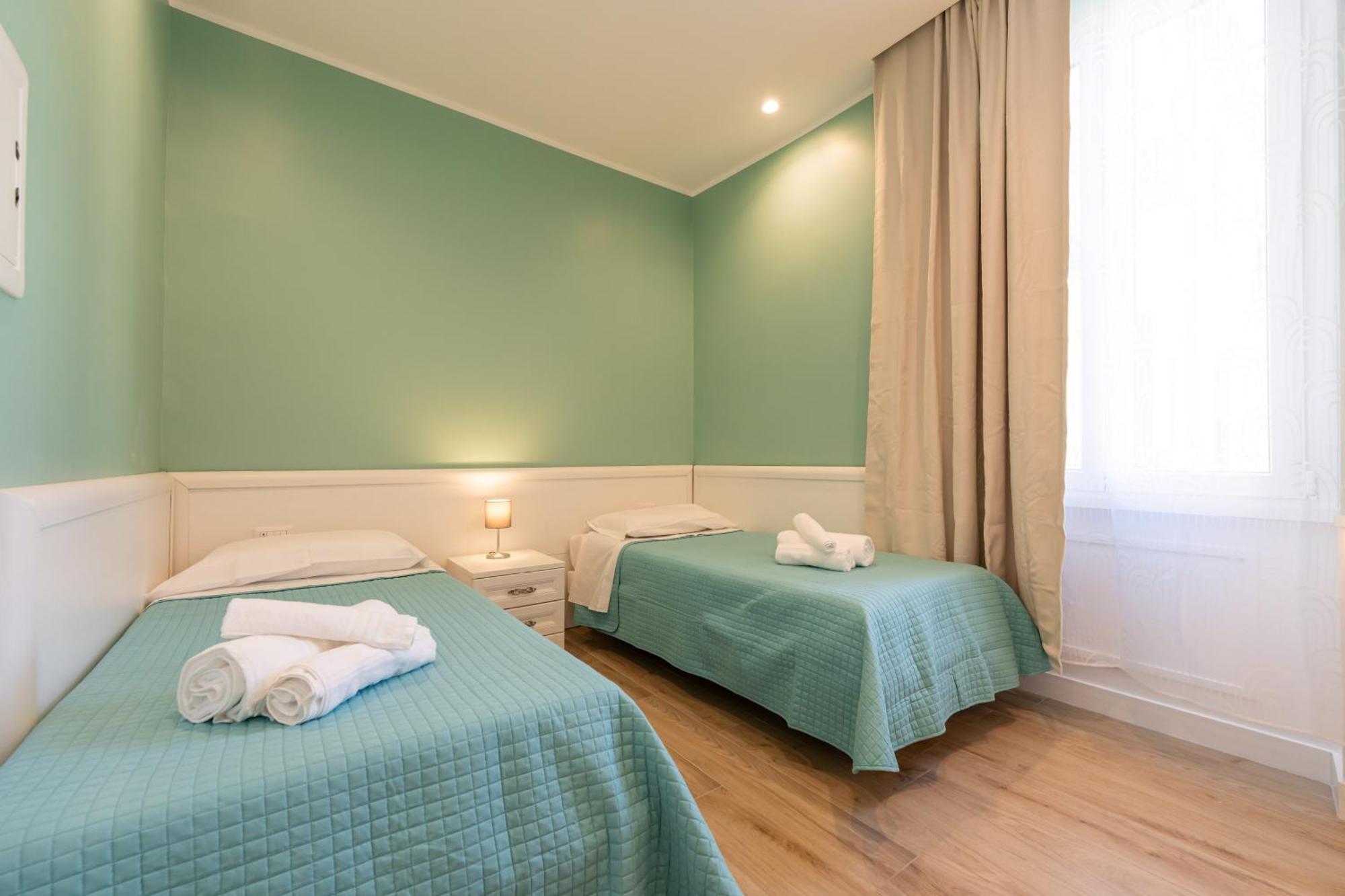 Daca Luxury Rooms Napoli Ngoại thất bức ảnh